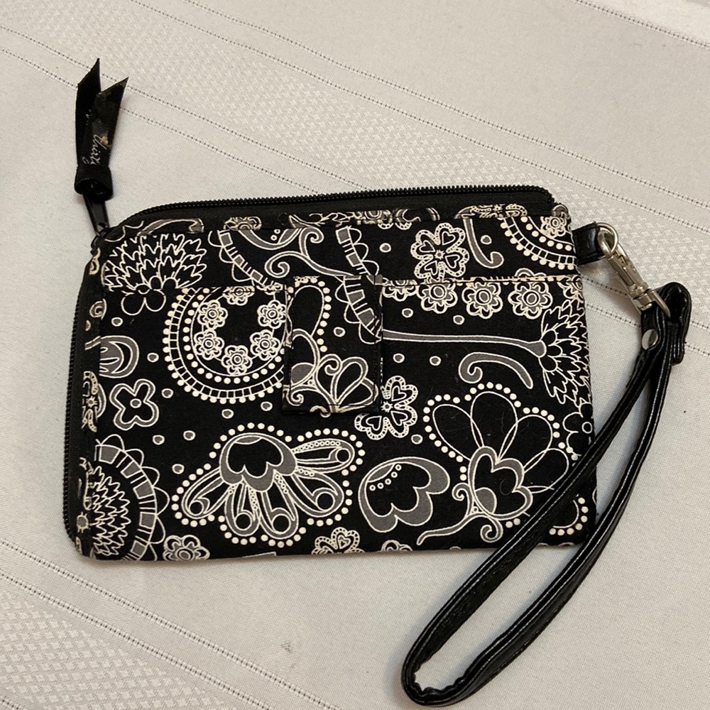 Thirty - One Black & White Womens Wristlet Wallet With Detachable Strap